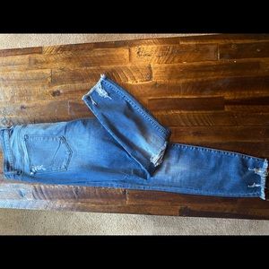 Judy Blue distressed jeggings. Size 15/32. NWOT